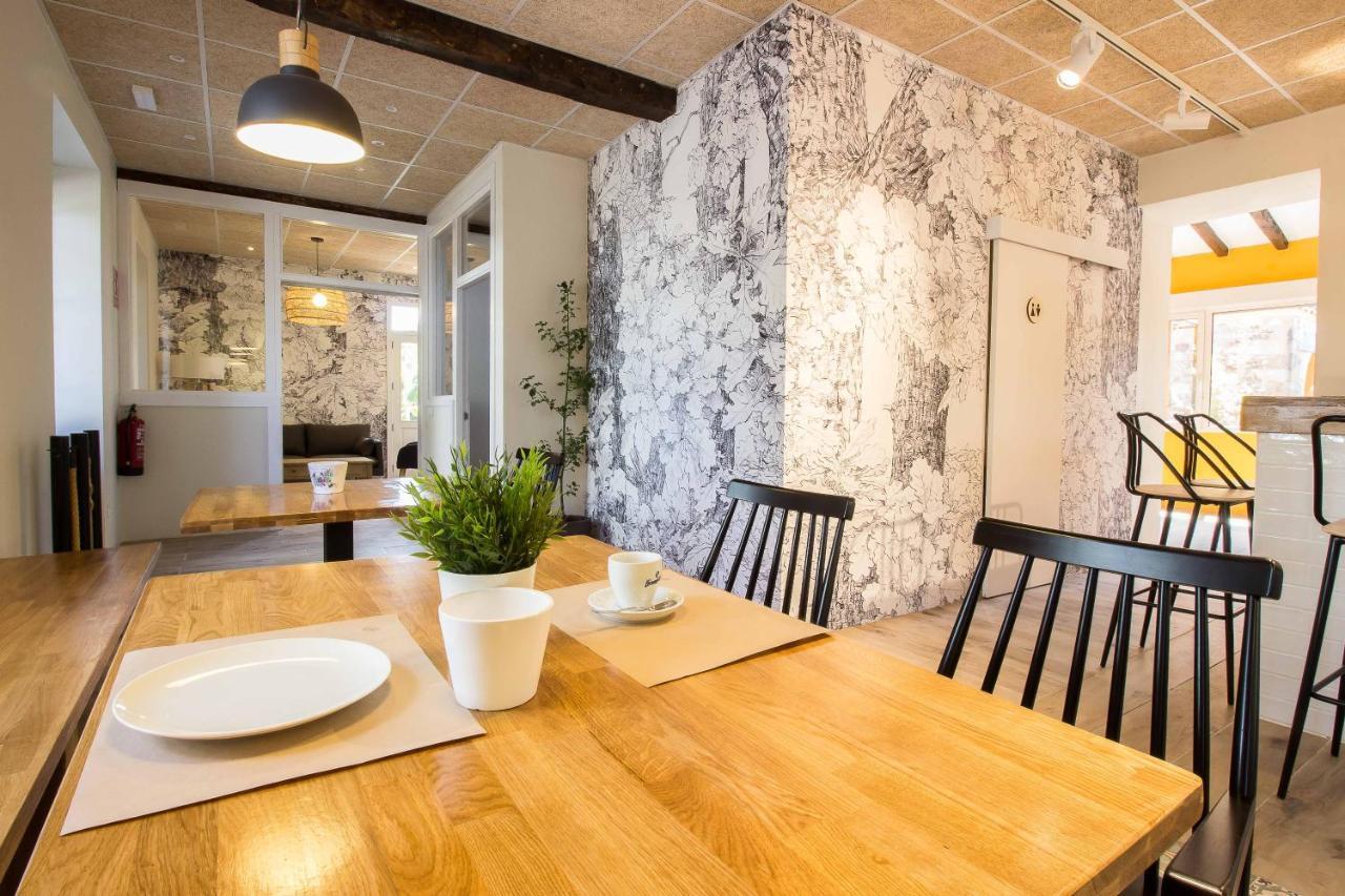 Hostal Lierganes Fluviarium Rooms Exteriör bild