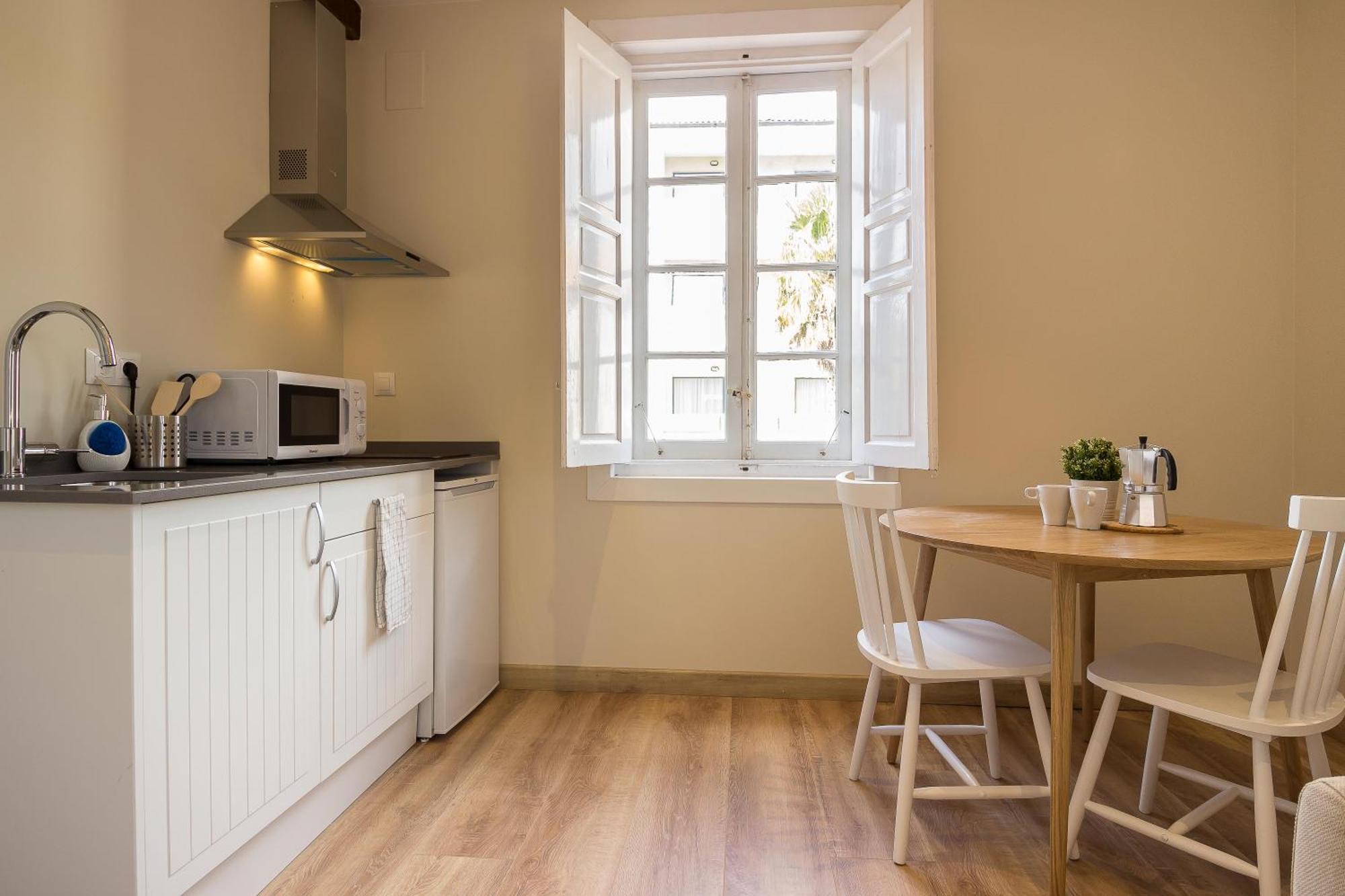 Hostal Lierganes Fluviarium Rooms Exteriör bild