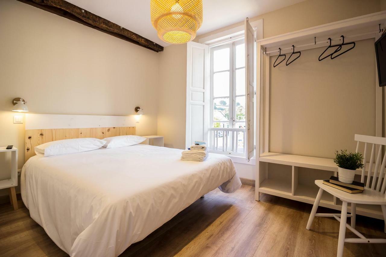 Hostal Lierganes Fluviarium Rooms Exteriör bild
